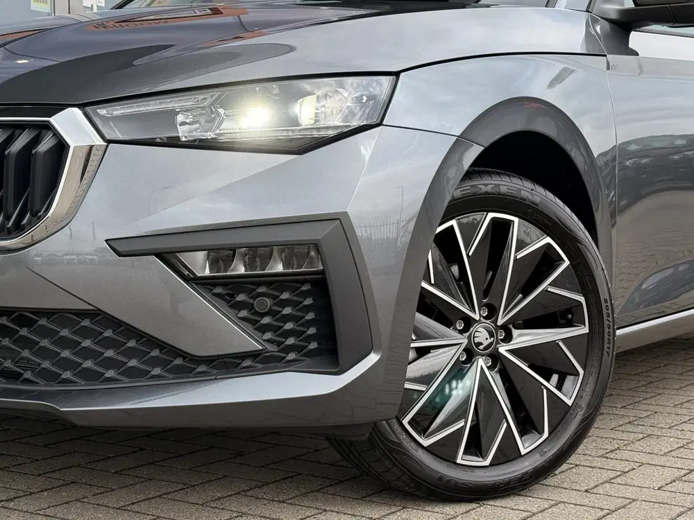 Skoda Scala 1.0 TSI Business Edition uit 2025, foto 5