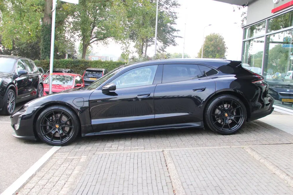 Porsche Taycan Sport Turismo GTS 93 kWh N.P.176.774 uit 2023, foto 4