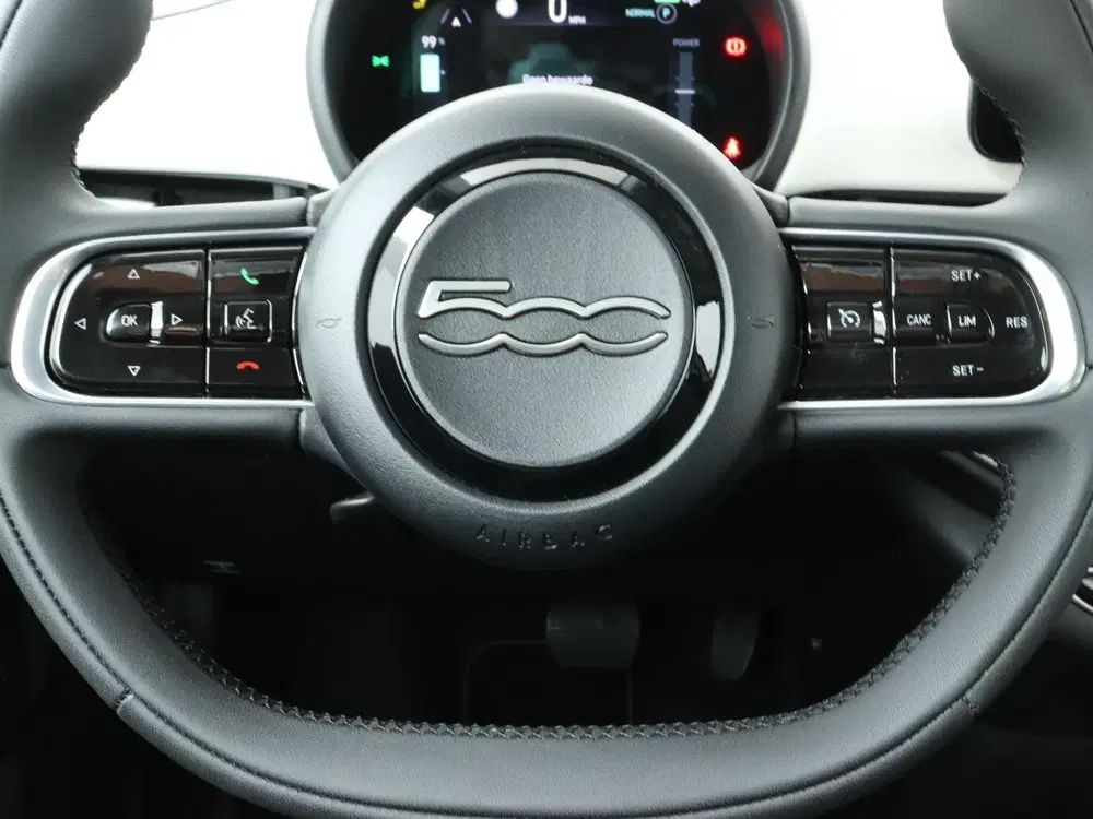 Fiat 500e Icon 42 kWh uit 2023, foto 7