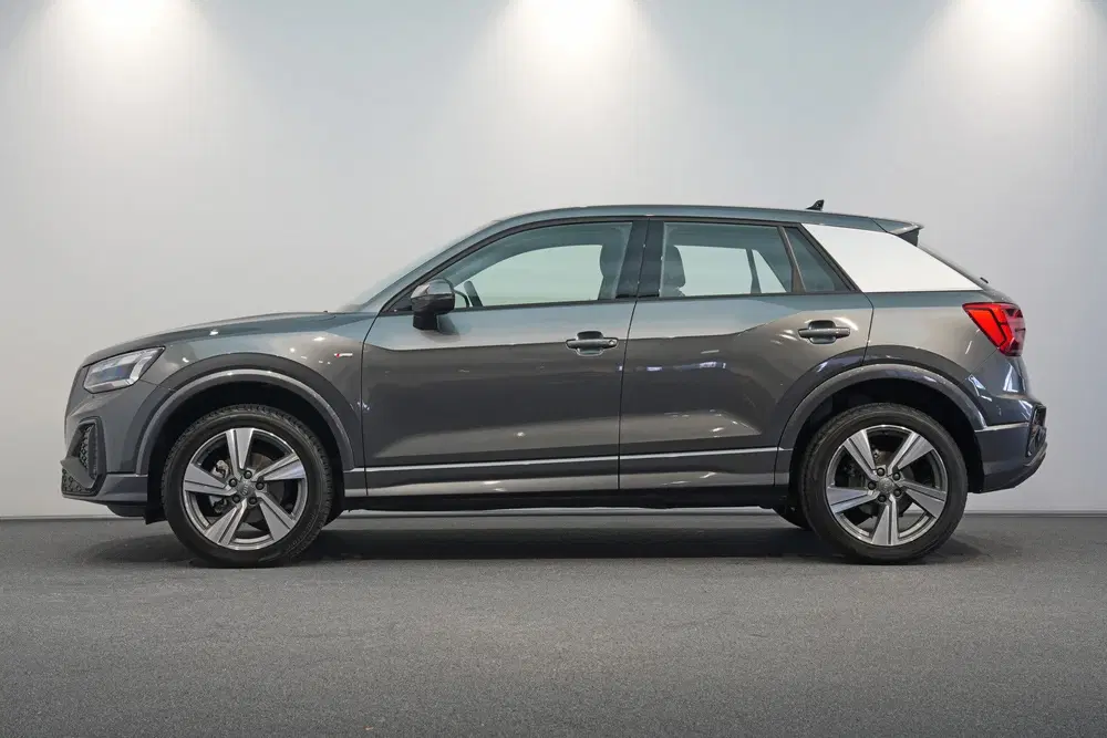 Audi Q2 35 TFSI S Edition VIR.COCKPIT 18" LMV CA uit 2026, foto 2