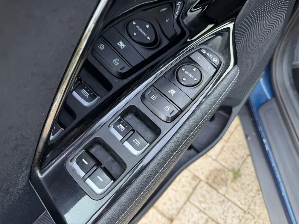 Kia Niro 1.6 GDi Hybrid DynamicPlusLine uit 2019, foto 14