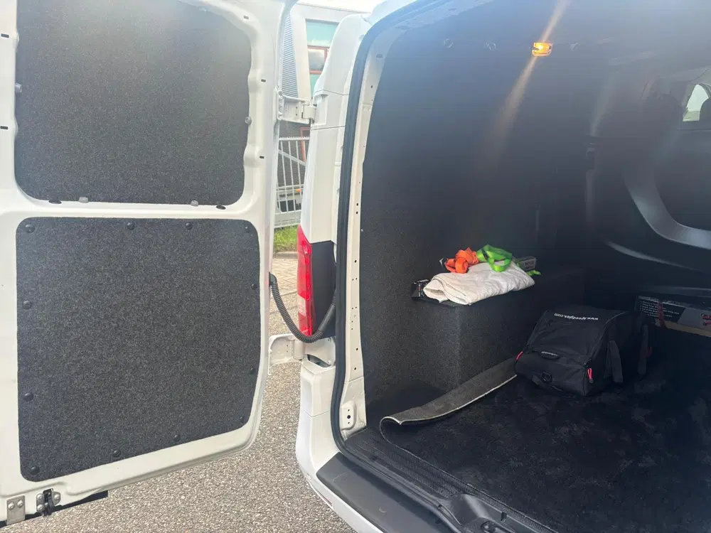 Mercedes-Benz Vito 114 CDI Lang DC AUTOMAAT uit 2020, foto 11