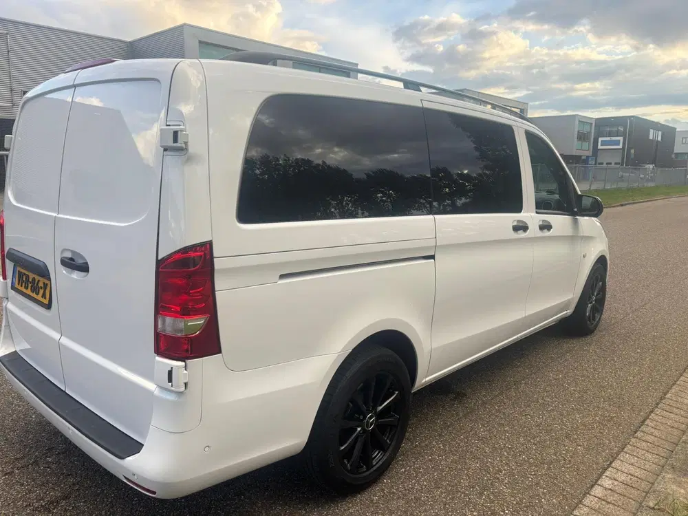 Mercedes-Benz Vito 114 CDI Lang DC AUTOMAAT uit 2020, foto 3