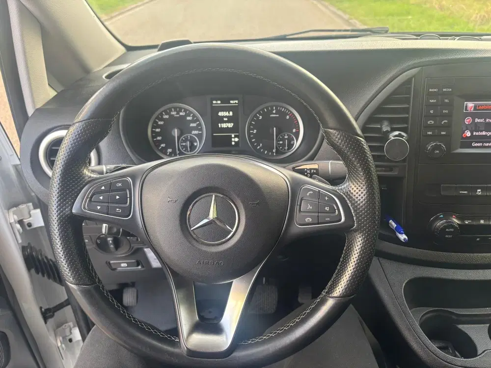 Mercedes-Benz Vito 114 CDI Lang DC AUTOMAAT uit 2020, foto 6