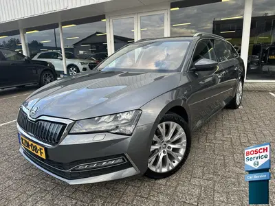Skoda Superb 1.4 TSI iV Style uit 2022