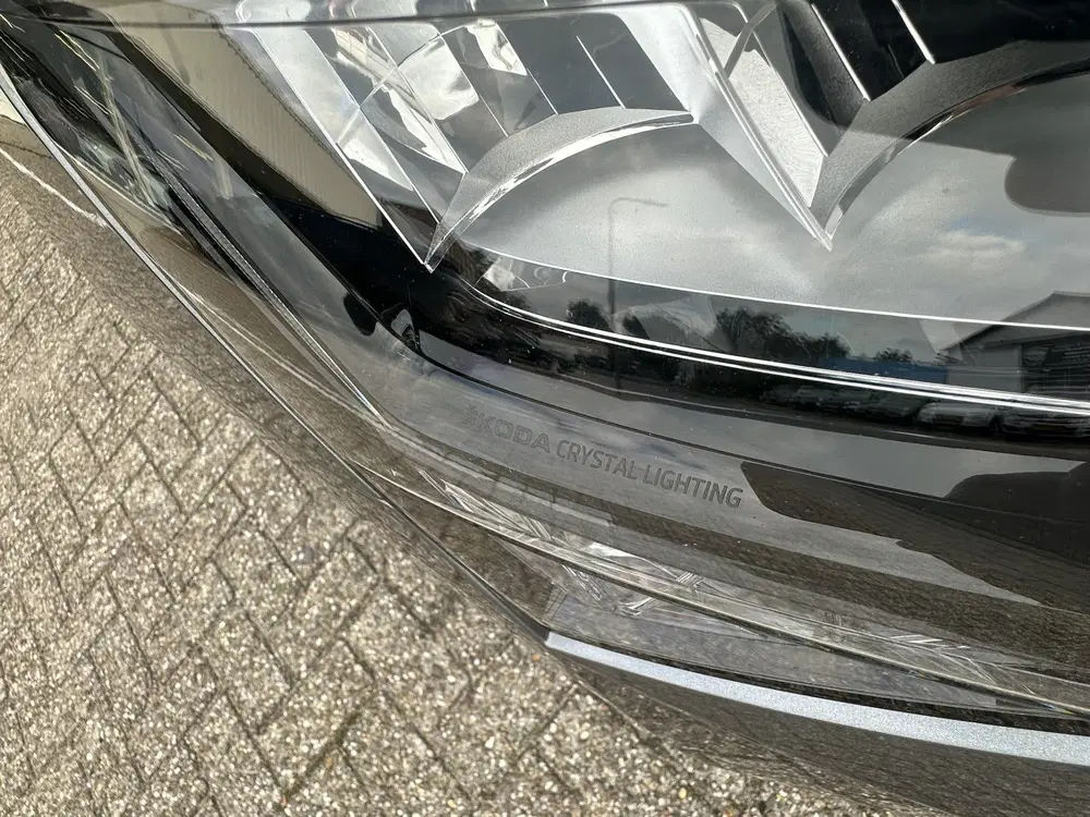 Skoda Superb 1.4 TSI iV Style uit 2022, foto 15