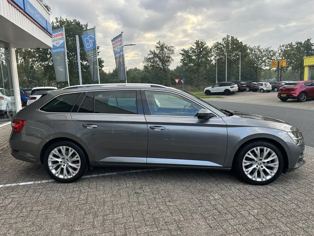 Skoda Superb 1.4 TSI iV Style uit 2022, foto 8