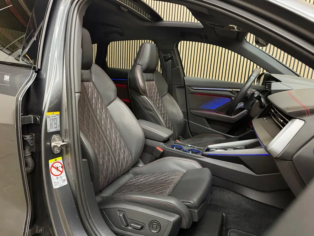 Audi A3 35 TFSI S edition 2024 RS-STOEL CARBON FUL uit 2024, foto 14