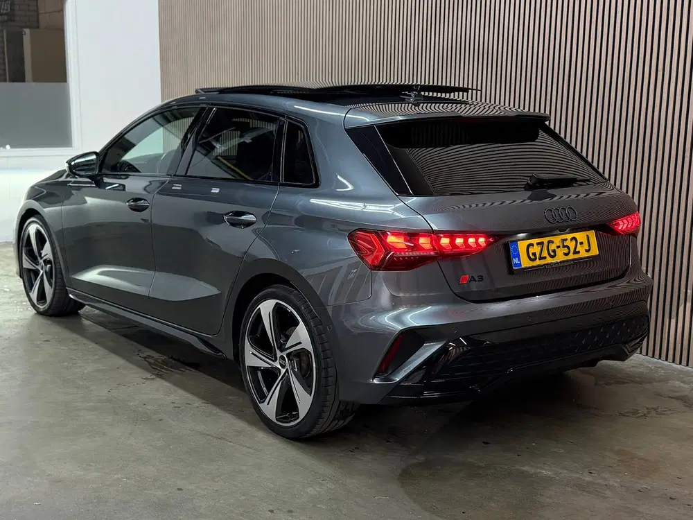 Audi A3 35 TFSI S edition 2024 RS-STOEL CARBON FUL uit 2024, foto 9