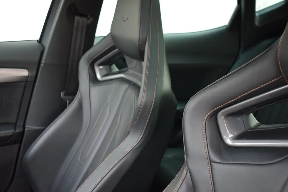 Cupra Formentor 1.4 e-Hybrid VZ 245PK SCHAALSTOELEN uit 2023, foto 13
