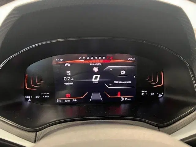 SEAT Arona 1.0 EcoTSI Style uit 2024, foto 14