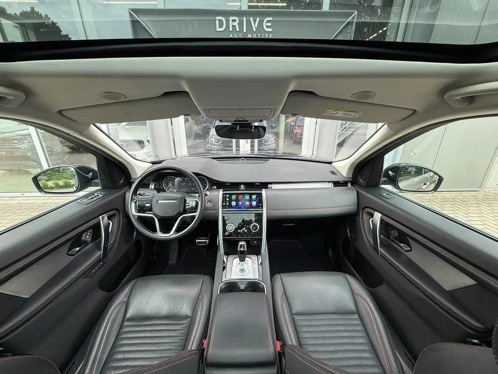 Land Rover Discovery Sport P300e 1.5 R-Dynamic HSE uit 2023, foto 12