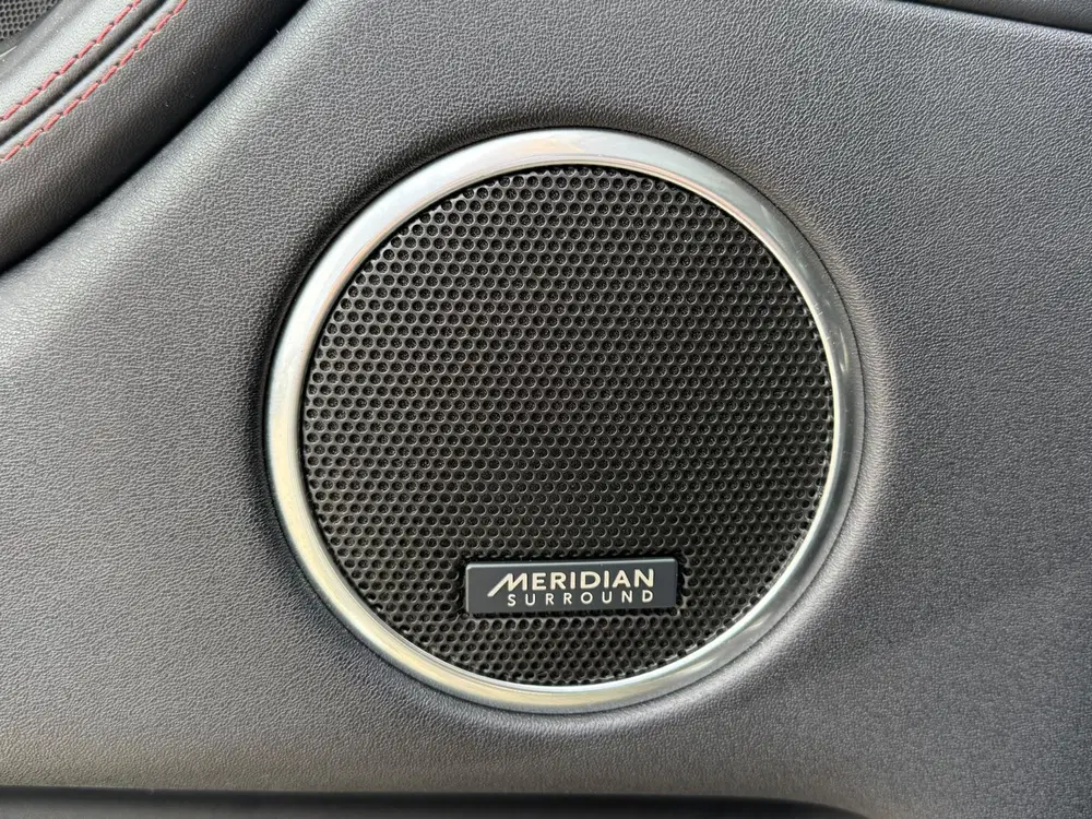 Land Rover Discovery Sport P300e 1.5 R-Dynamic HSE uit 2023, foto 14