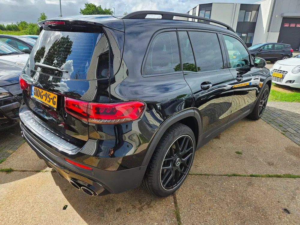 Mercedes-Benz GLB 200 Luxury Line AMG uit 2022, foto 5