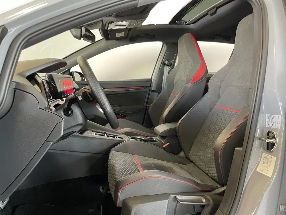 Volkswagen Golf 2.0 TSI GTI CLUBSPORT uit 2022, foto 13