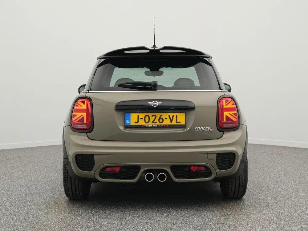 Mini Cooper S 2.0 Cooper S Knightsbridge Edition 192 PK uit 2019, foto 6
