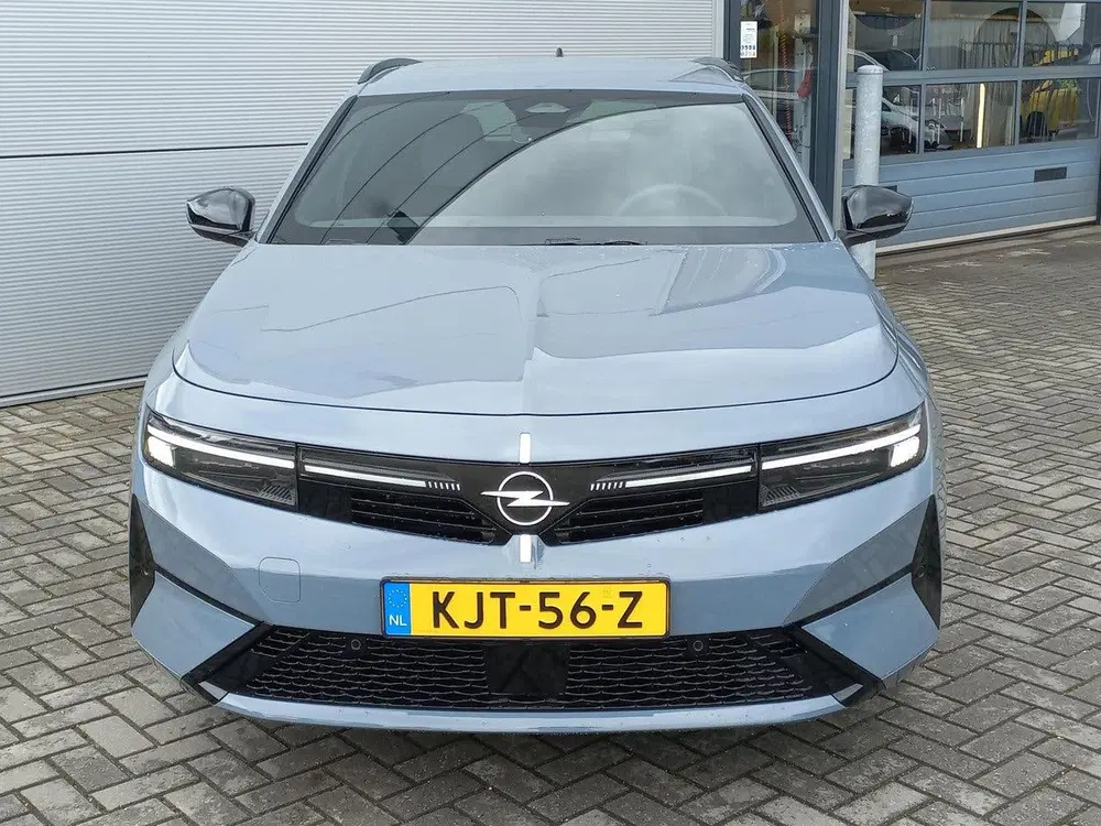Opel Astra Sports Tourer 1.2T 145pk Hybrid Business E uit 2026, foto 2