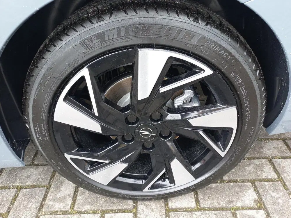 Opel Astra Sports Tourer 1.2T 145pk Hybrid Business E uit 2026, foto 8