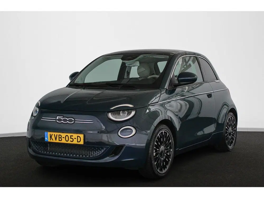 Fiat 500 La Prima 42 kWh SOH 96% Panoramadak JBL Ac uit 2023