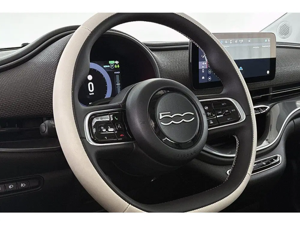 Fiat 500 La Prima 42 kWh SOH 96% Panoramadak JBL Ac uit 2023, foto 13