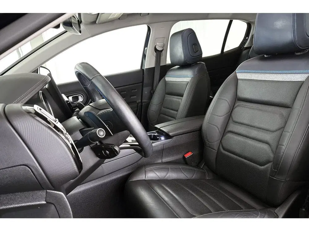 Citroën C5 Aircross 1.6 Plug-in Hybrid 225 Shine Panoramada uit 2023, foto 6