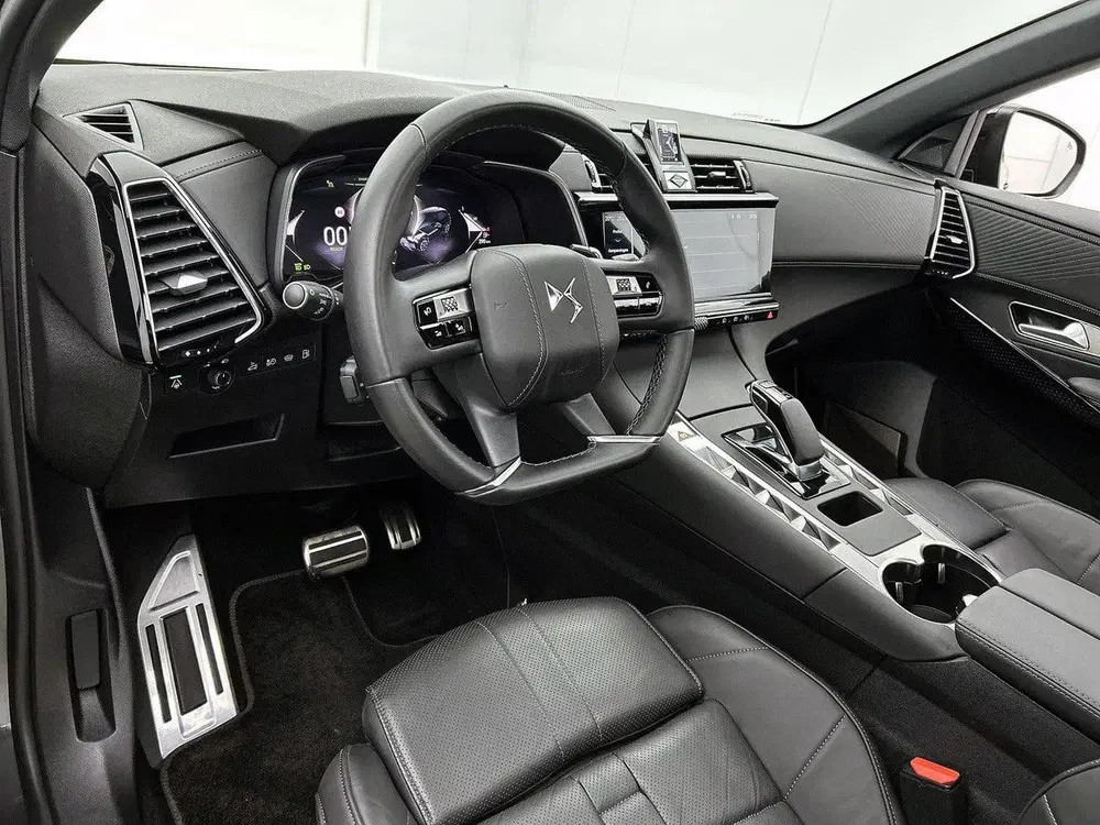 DS Automobiles DS 7 DS DS 7 E-Tense 300pk 4x4 étoile Automaat uit 2025, foto 10