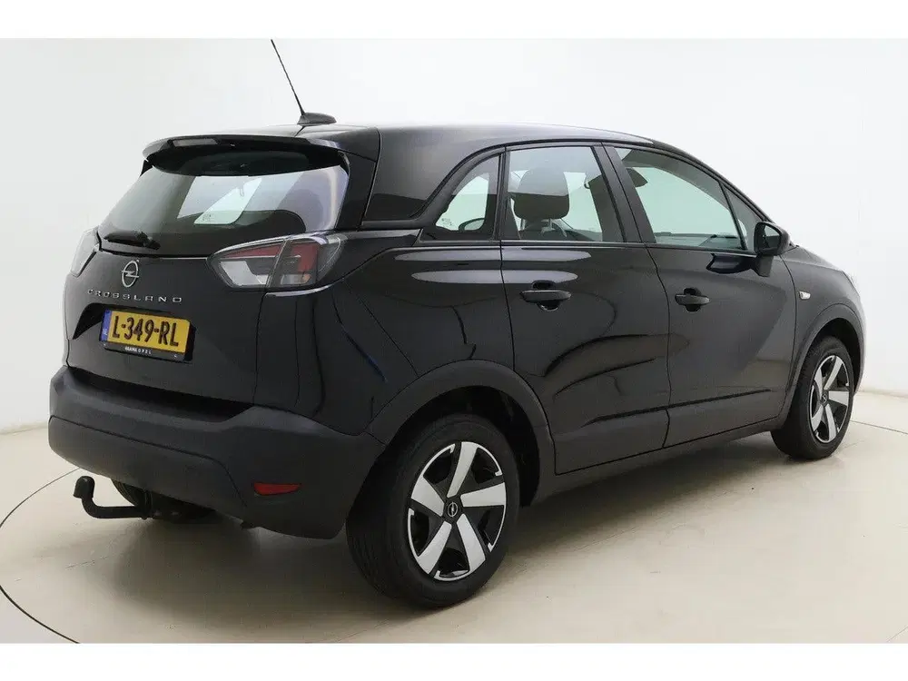 Opel Crossland 1.2 Turbo Edition uit 2021, foto 2