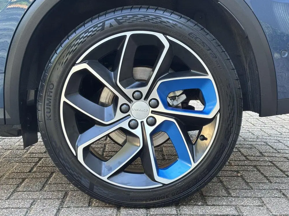 Lynk & Co 01 1.5 260pk Plug-in Hybrid uit 2025, foto 6