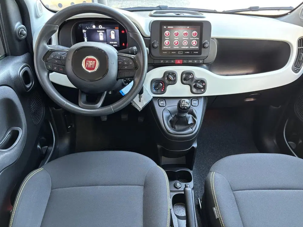 Fiat Panda 70pk Hybrid Cross uit 2025, foto 11
