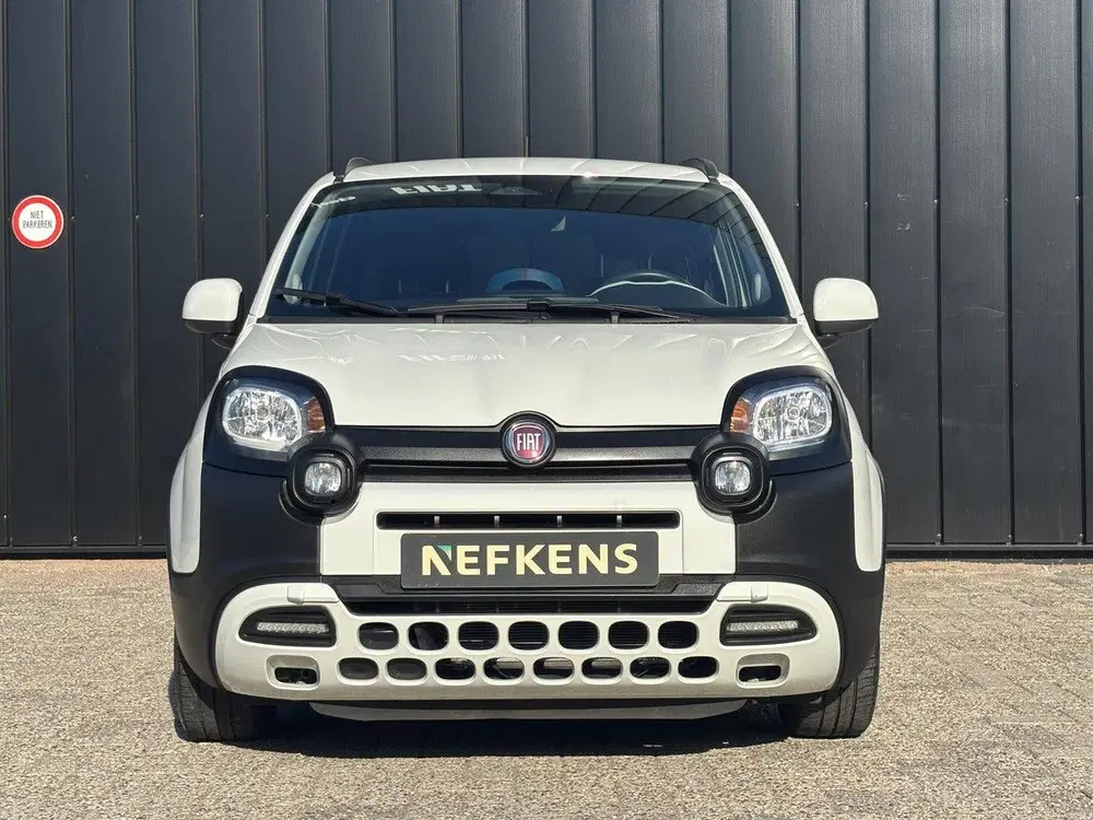 Fiat Panda 70pk Hybrid Cross uit 2025, foto 2