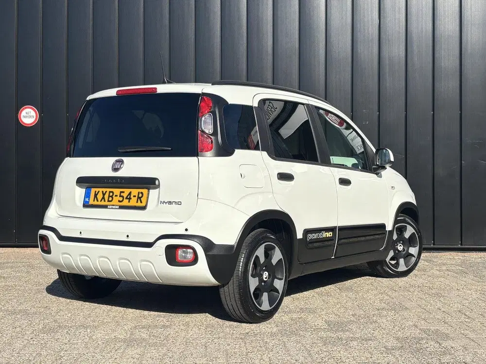 Fiat Panda 70pk Hybrid Cross uit 2025, foto 3