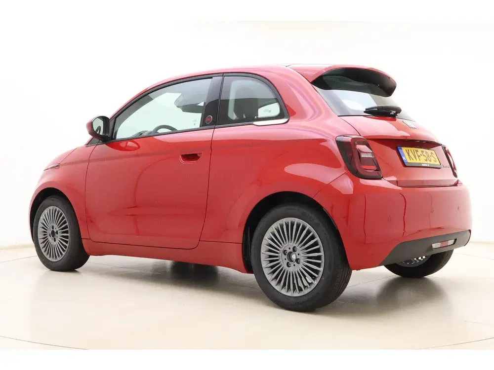 Fiat 500 1.0 Hybrid Torino Launch Edition uit 2026, foto 12