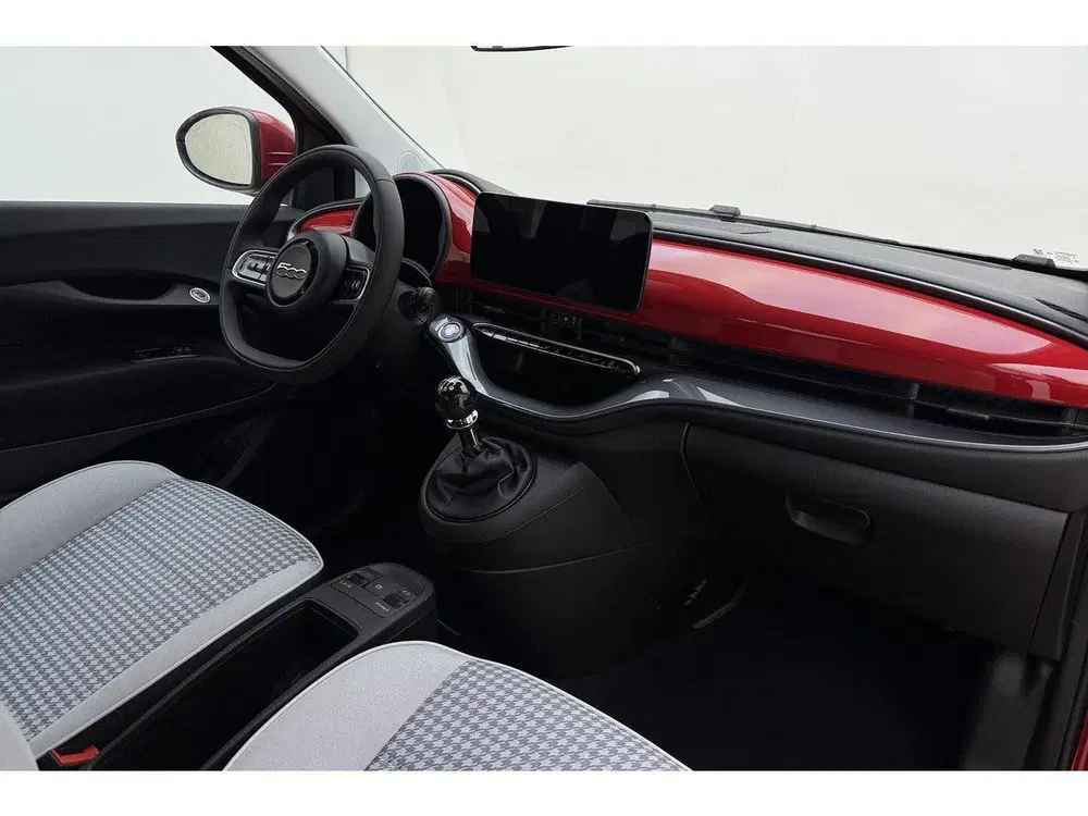 Fiat 500 1.0 Hybrid Torino Launch Edition uit 2026, foto 13