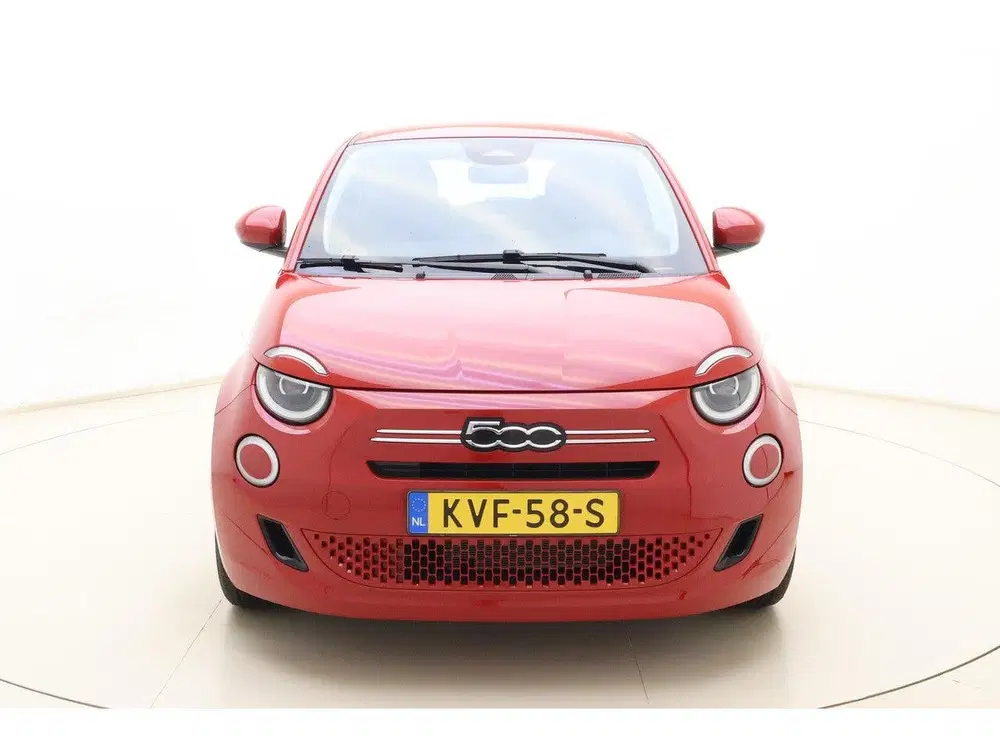 Fiat 500 1.0 Hybrid Torino Launch Edition uit 2026, foto 6