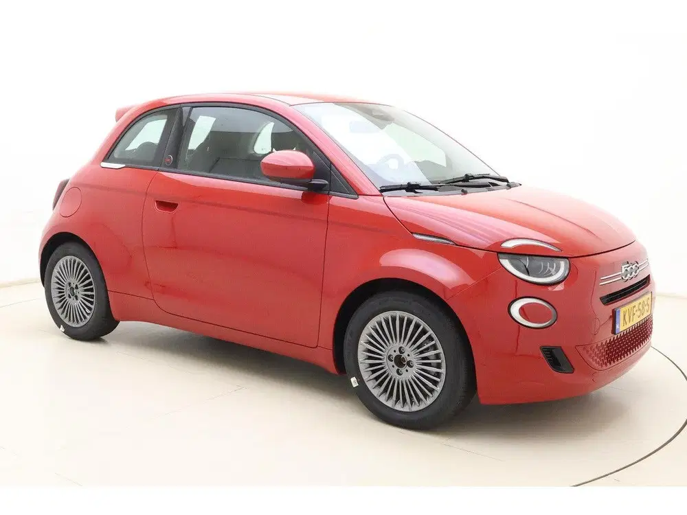 Fiat 500 1.0 Hybrid Torino Launch Edition uit 2026, foto 8