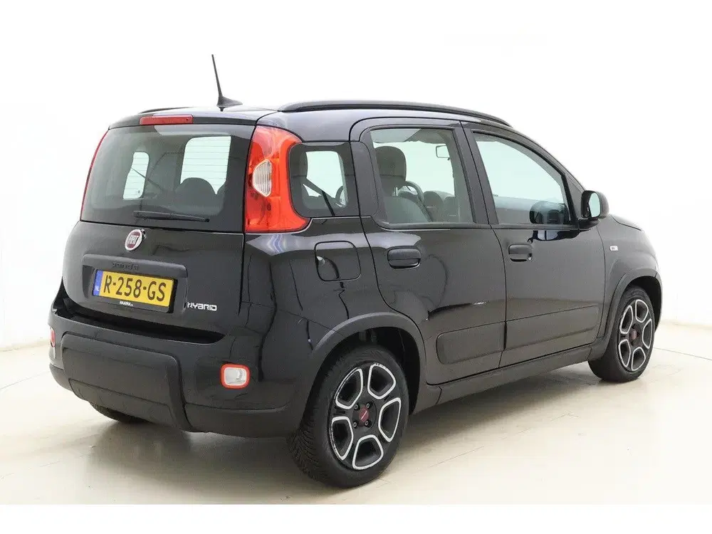 Fiat Panda 1.0 Hybrid City Life 69 PK uit 2022, foto 2