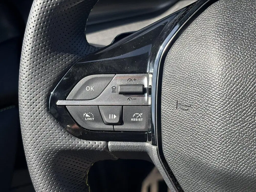Peugeot 308 1.6 Plug-in Hybrid 195 GT uit 2026, foto 14