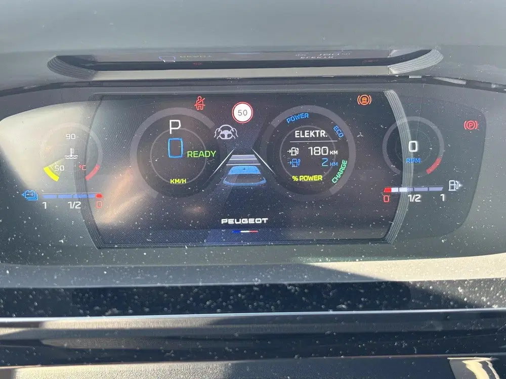 Peugeot 308 1.6 Plug-in Hybrid 195 GT uit 2026, foto 15