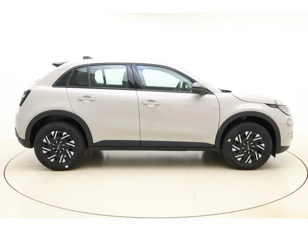 Fiat 600 1.2 Hybrid Urban 136 PK uit 2025, foto 9