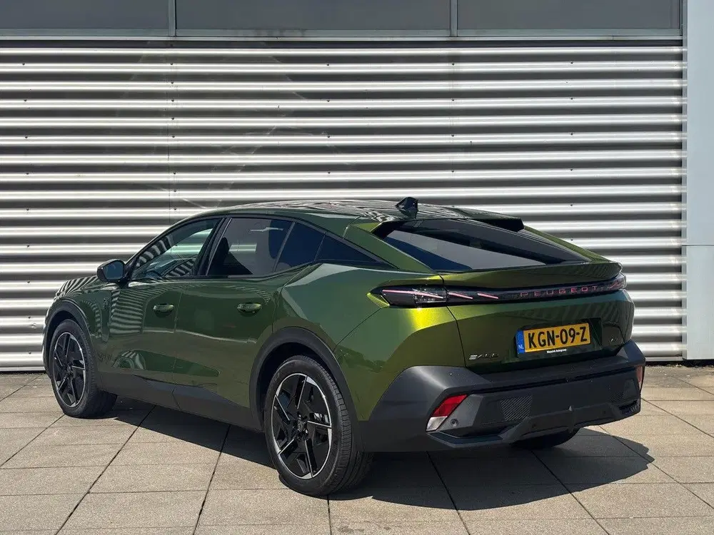 Peugeot 408 e-408 GT Exclusive 58 kWh uit 2026, foto 6