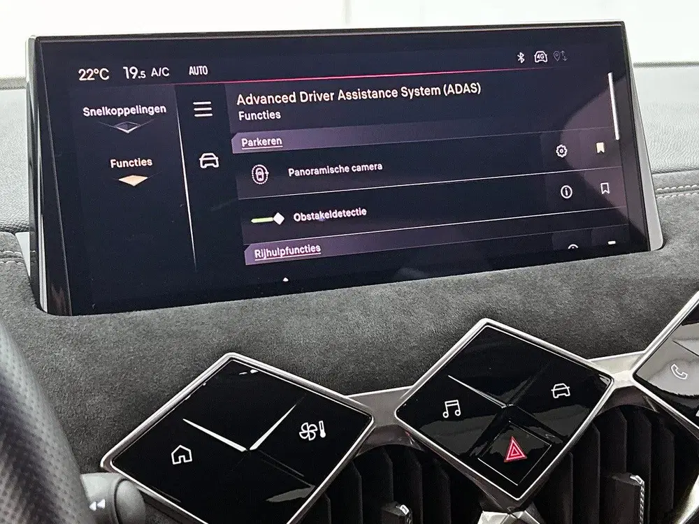 DS Automobiles DS 3 DS DS 3 130pk Automaat Performance Line uit 2024, foto 10