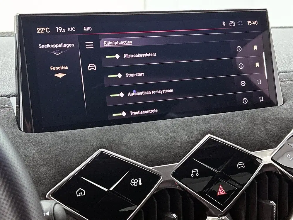DS Automobiles DS 3 DS DS 3 130pk Automaat Performance Line uit 2024, foto 11