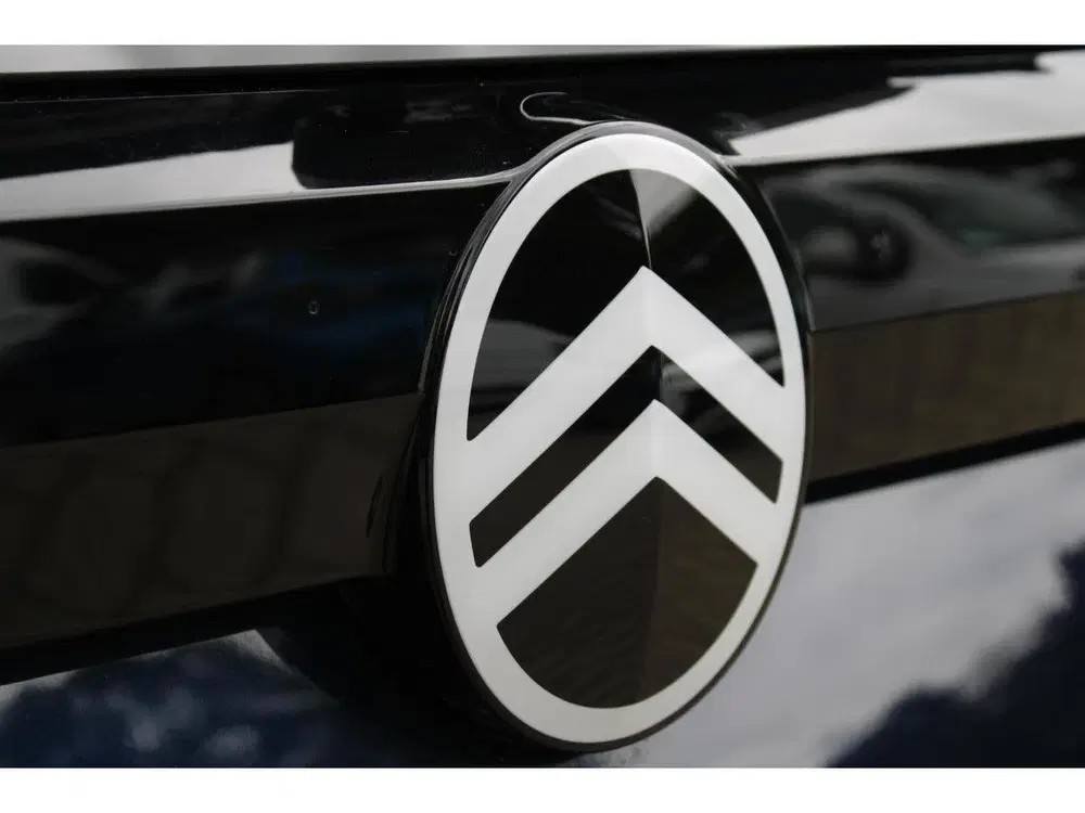 Citroën C5 Aircross 1.2 Hybrid 145 Plus (bj 2026) uit 2026, foto 8