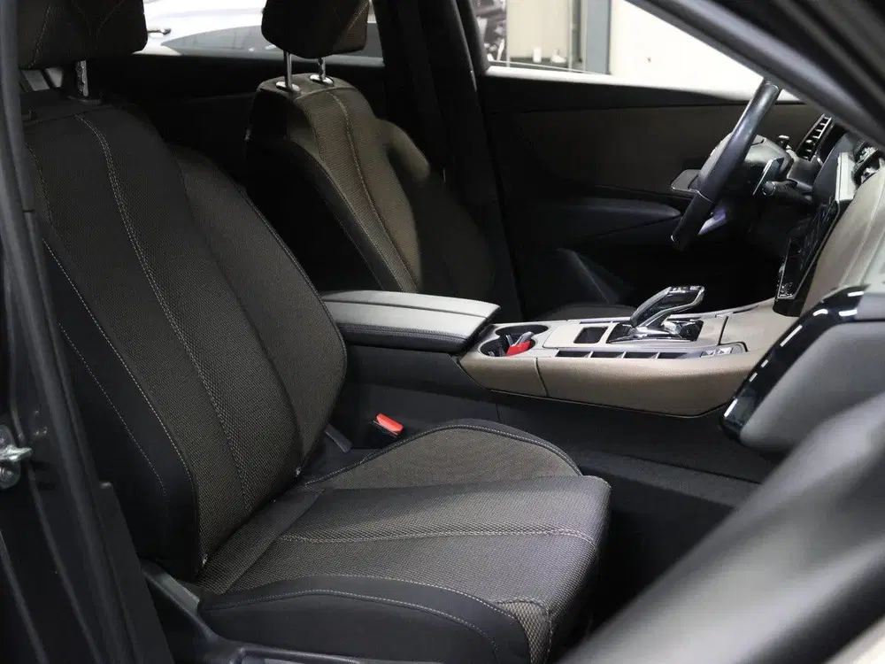 DS Automobiles DS 7 DS DS 7 Crossback 300PK 4x4 So Chic uit 2021, foto 11