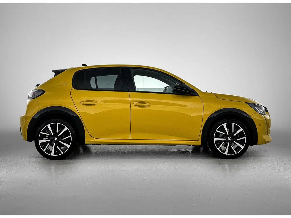 Peugeot 208 GT 100pk uit 2021, foto 7