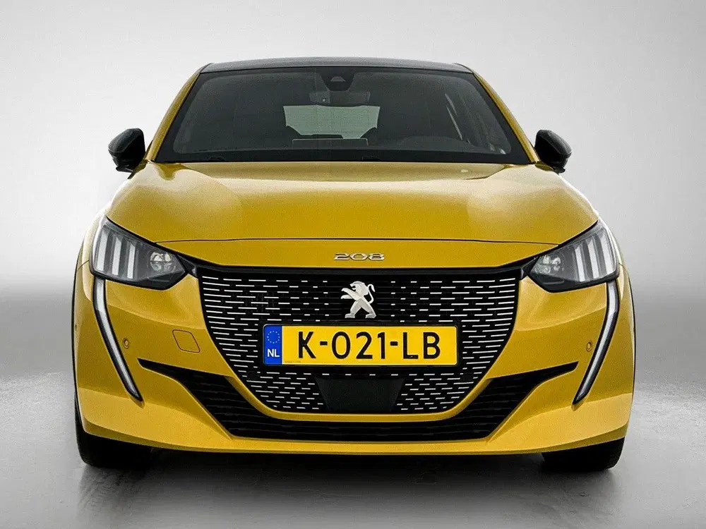 Peugeot 208 GT 100pk uit 2021, foto 9