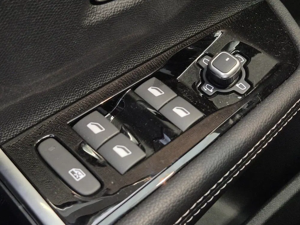 Opel Astra 1.2 Turbo Hybrid Ultimate Automaat uit 2025, foto 15