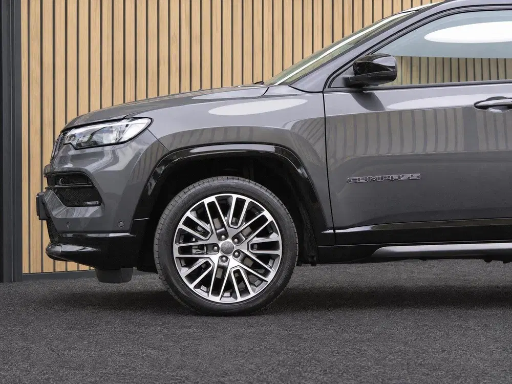Jeep Compass 1.5T e-Hybrid S Automaat uit 2025, foto 12