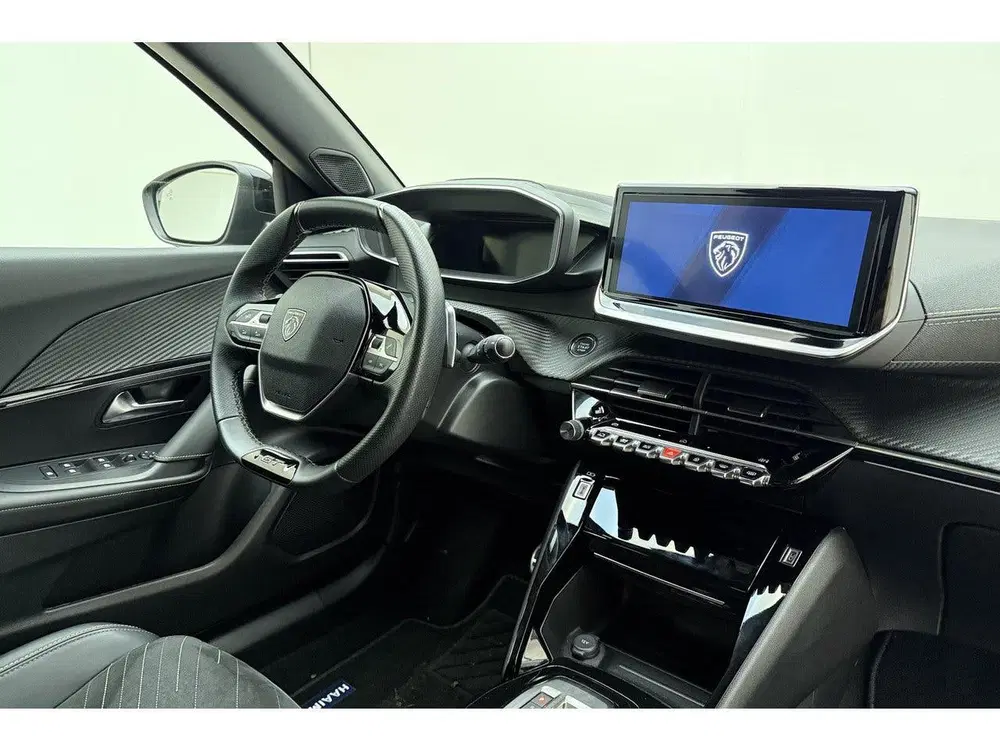 Peugeot 2008 1.2T 130pk Automaat 130 GT uit 2024, foto 15