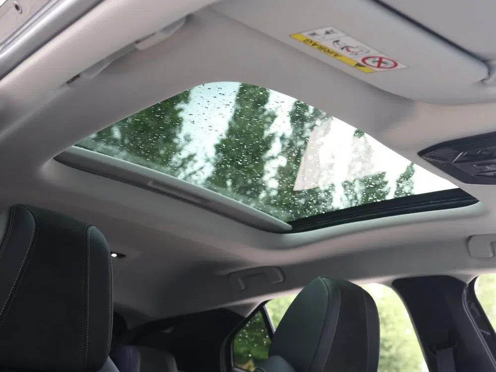 DS Automobiles N°4 DS N4 E-Tense Etoile Absolute Comfort Tech uit 2025, foto 12